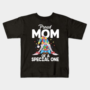 Proud Autism MOM Puzzle Piece cute gnomes Autism Awareness Kids T-Shirt